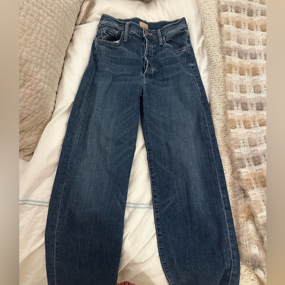 MOTHER Rambler Ankle Fray Jean